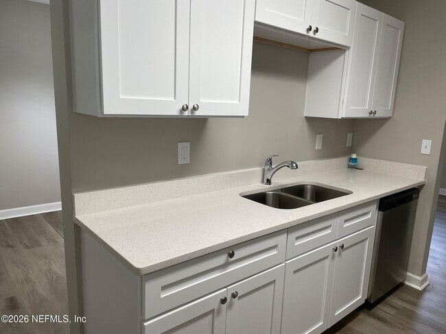 Building Photo - 6928 Goldilocks Ln