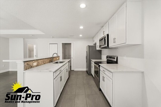 Building Photo - 5134 Taylor Ave