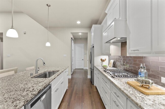 Building Photo - 11482 Misty Ridge Dr