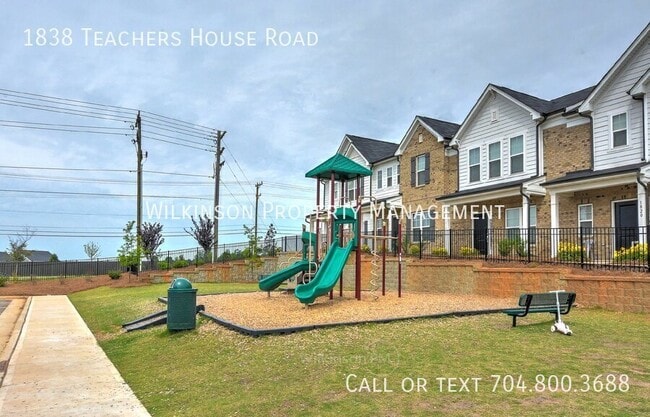 Building Photo - 1838 Teachers House Rd