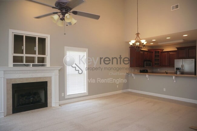 Building Photo - 5410 Mandarin Cir