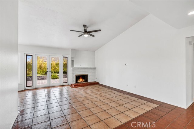 Building Photo - 33051 Christina Dr