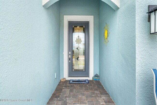 Building Photo - 8920 Shoreline Ave