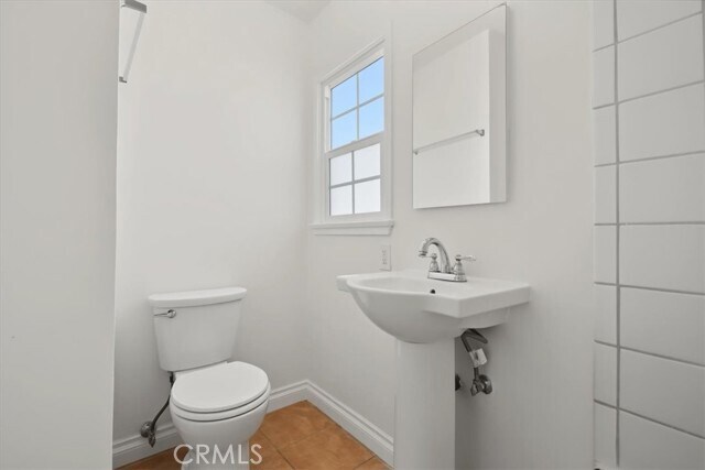Building Photo - 4475 W 59th Pl