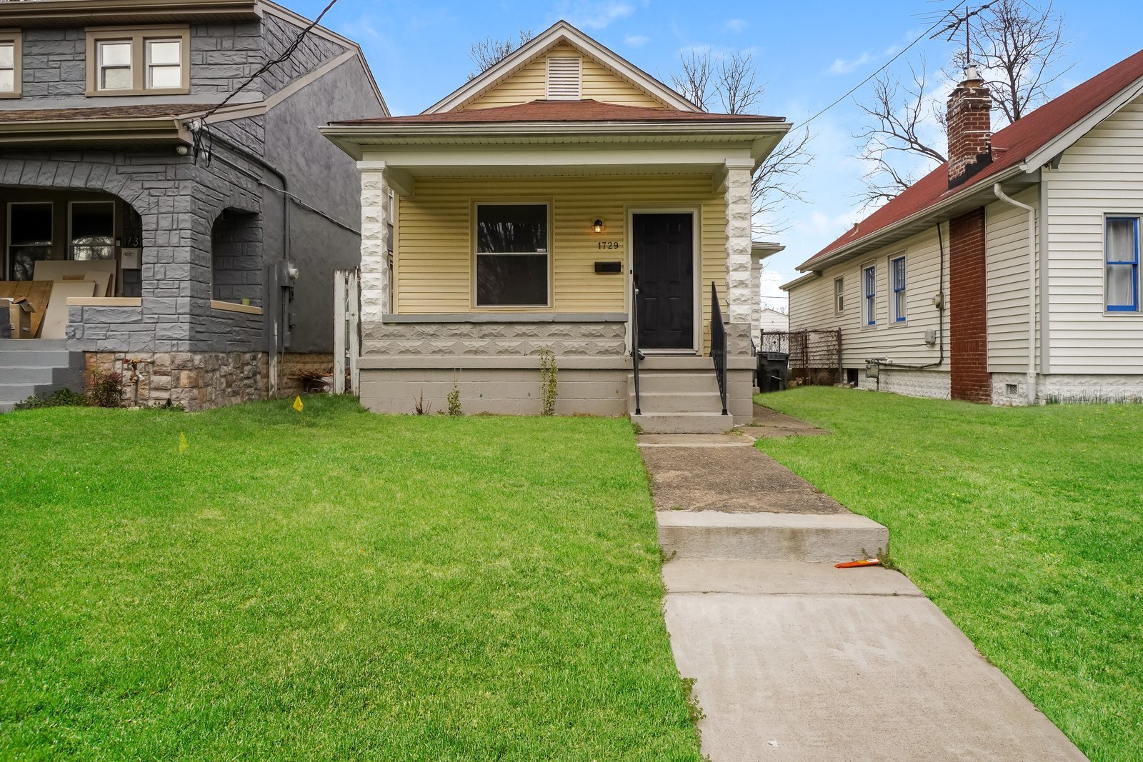 Building Photo - 1729 W Ormsby Ave