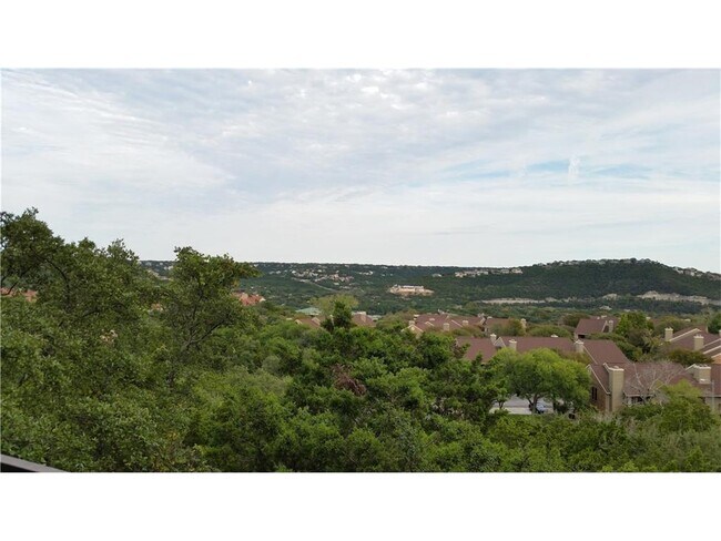 Building Photo - 6000-22 Shepherd Mountain Cove