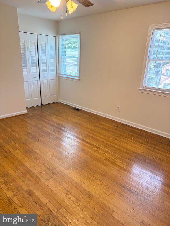 Building Photo - 413 Olde Greenwich Cir