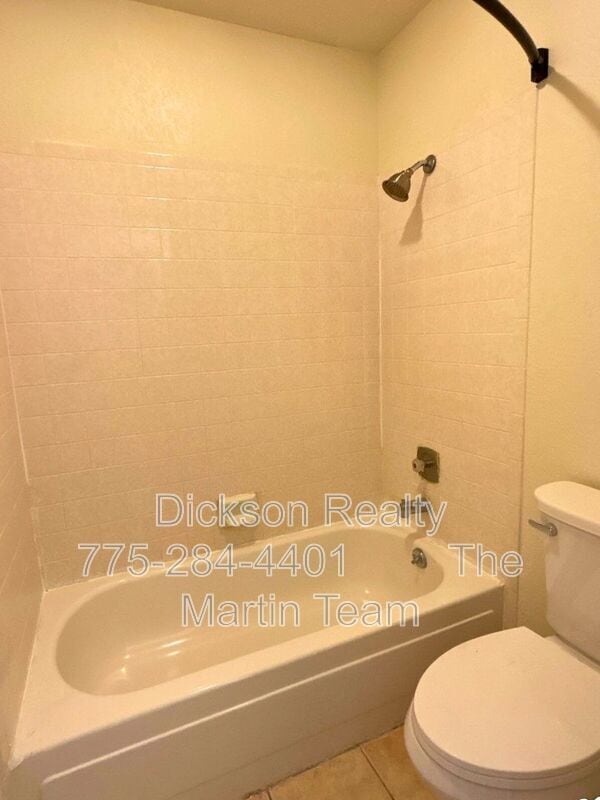 Building Photo - 2450 Lymbery St