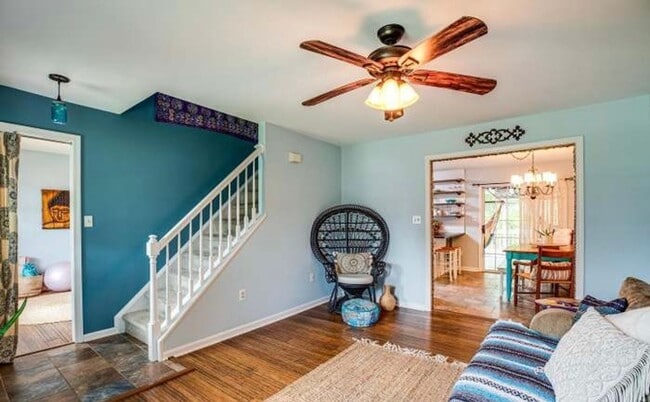 Building Photo - Coming Soon: 4BR Fredericksburg Home with ...