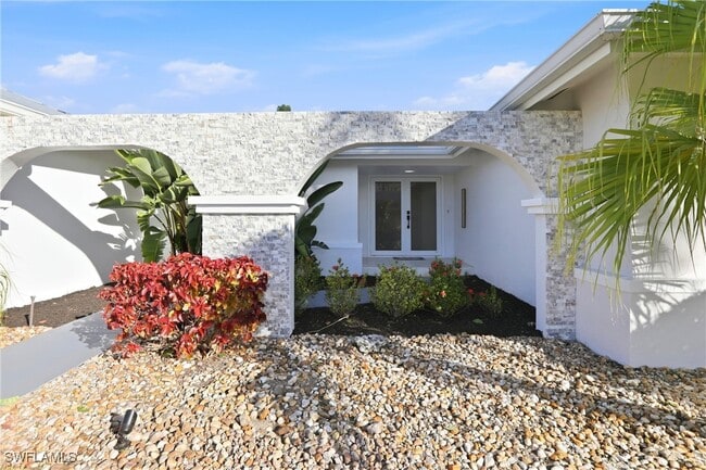 Building Photo - 339 Landmark St