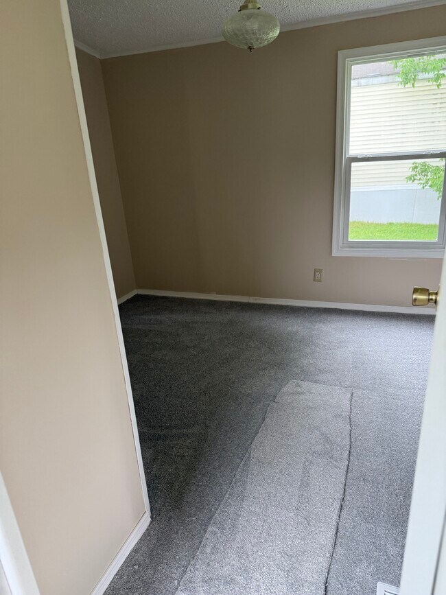 Building Photo - 19 Clifton Manor Dr