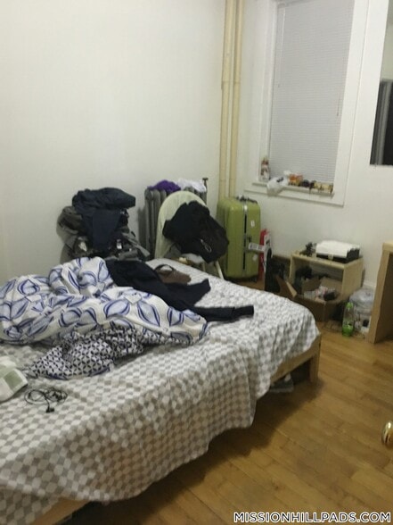 Building Photo - 16 Copenger St