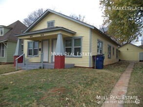 Building Photo - Affordable One Bedroom Half Duplex