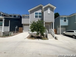Building Photo - 2085 Silver Oaks
