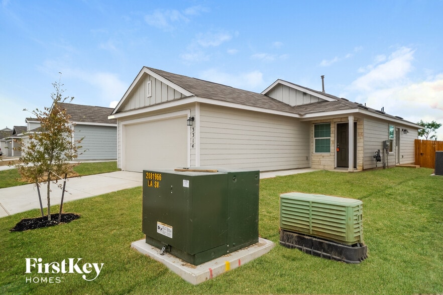 Building Photo - 3314 Carducci Dr