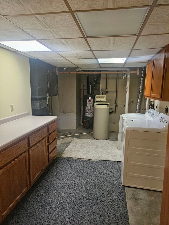 Building Photo - 7305 W Valley Ridge Dr