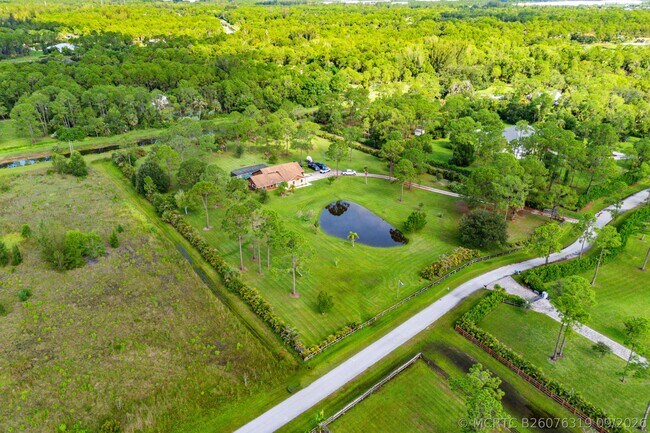 Building Photo - 14087 Coco Plum Rd