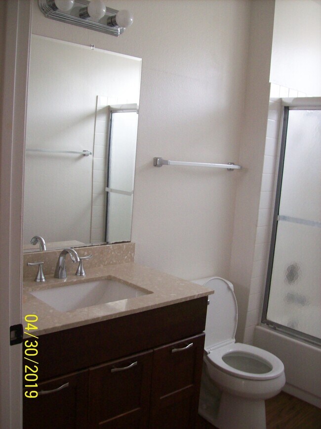 Building Photo - 5604 Lauretta St