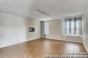 Building Photo - 25103 Remington Oaks