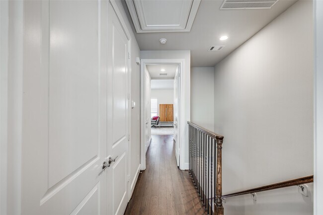 Building Photo - 6056 Kansas St