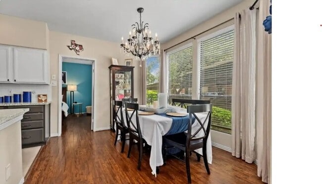 Building Photo - Charming 2BR Condo in Houston