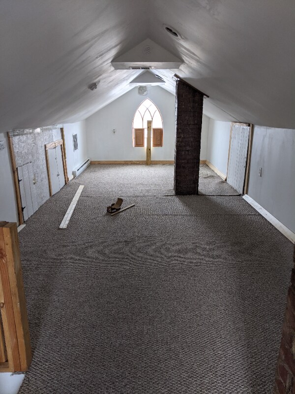 Building Photo - 2474 Lincoln Ave