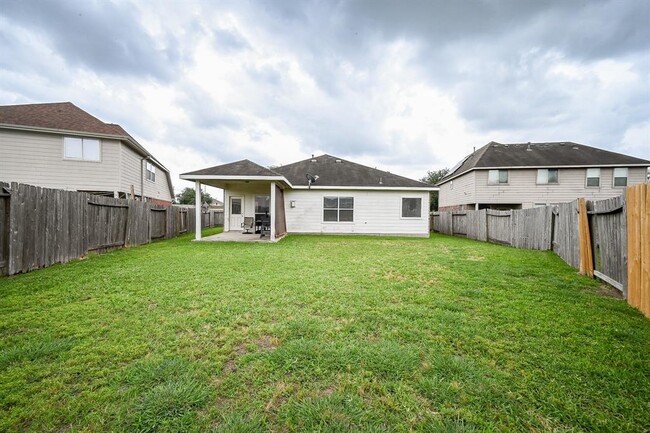 Building Photo - 21622 Crest Peak Way