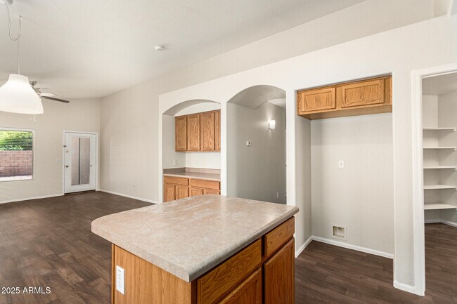 Building Photo - 12425 W Montebello Ave