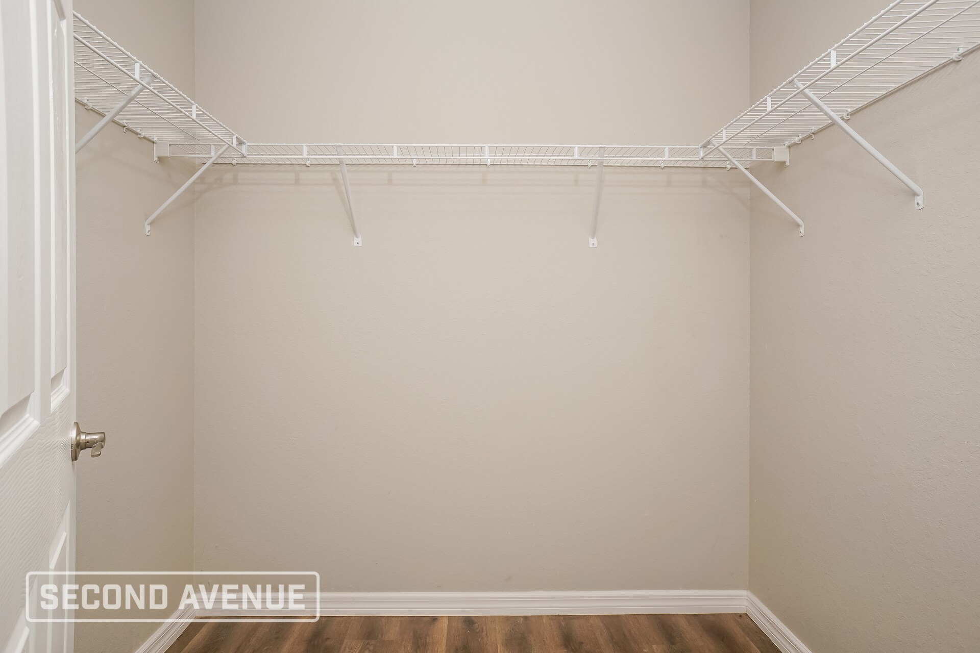 Building Photo - 404 Biscayne Dr