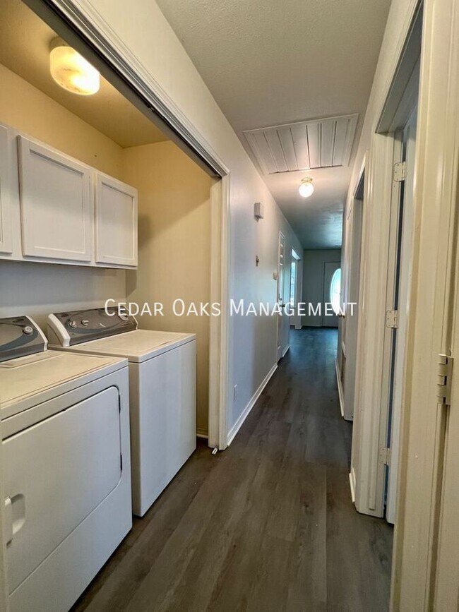 Building Photo - 3397 W Vassar-