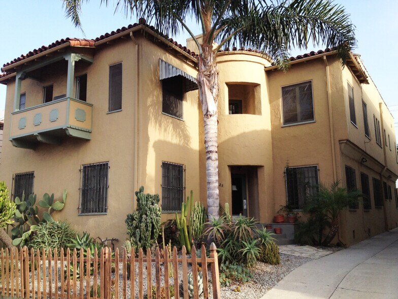 Building Photo - 6125 Orange St