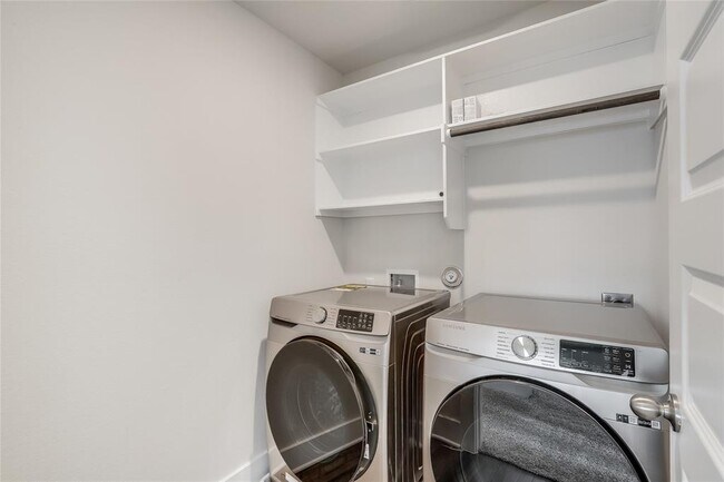 Building Photo - 7101 Terrazzo Cottage Ln
