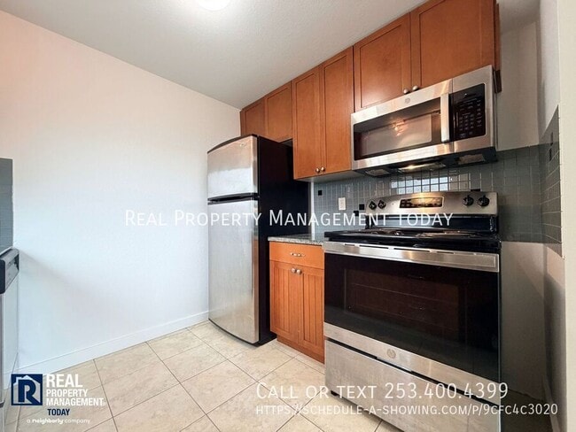 Building Photo - 3008 N Narrows Dr