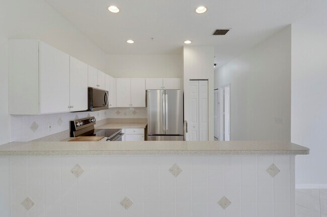 Building Photo - 110 Lighthouse Cir