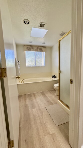 Primary bathroom - 7700 E Gainey Ranch Rd