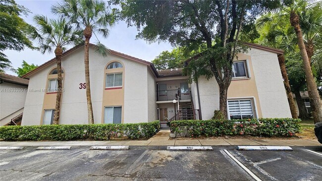 Building Photo - 9277 SW 138th Pl