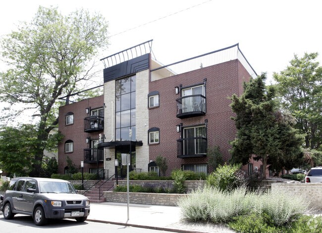 Primary Photo - Boutique Apartments