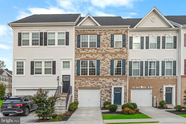 Building Photo - 8418 Kendall Ct