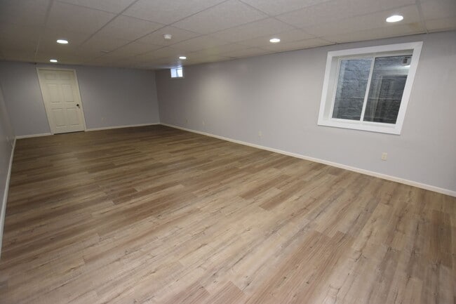 Building Photo - PHM Schools!  4 bedroom 3 bath Home in Gra...