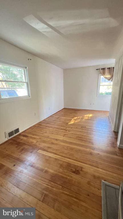 Building Photo - 3007 Elmwood Dr