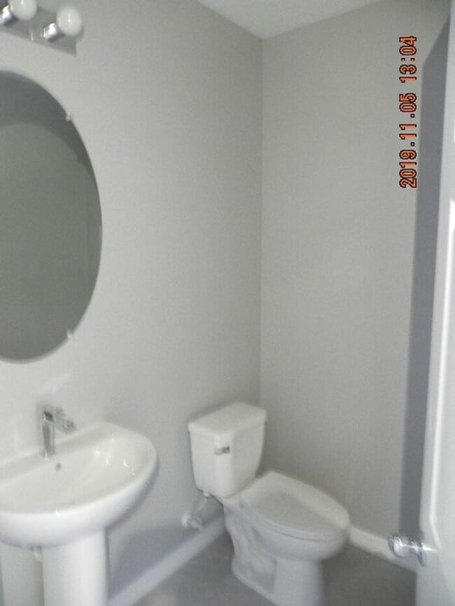 Building Photo - FURNISHED HOME IN THE GATED COMMUNITY OF T...
