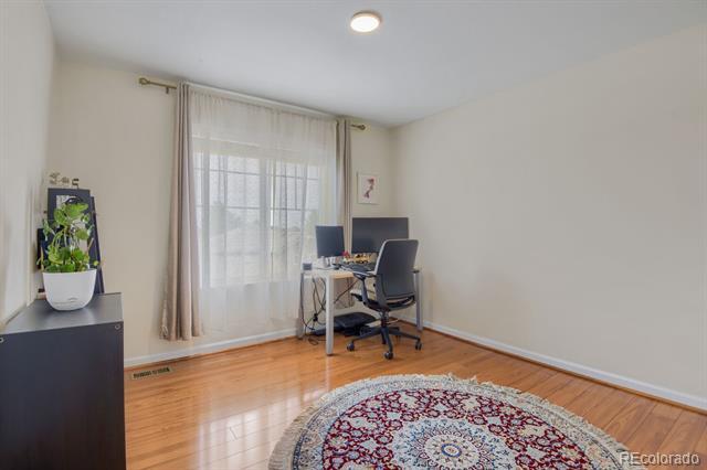 Building Photo - 7526 S Quatar Way