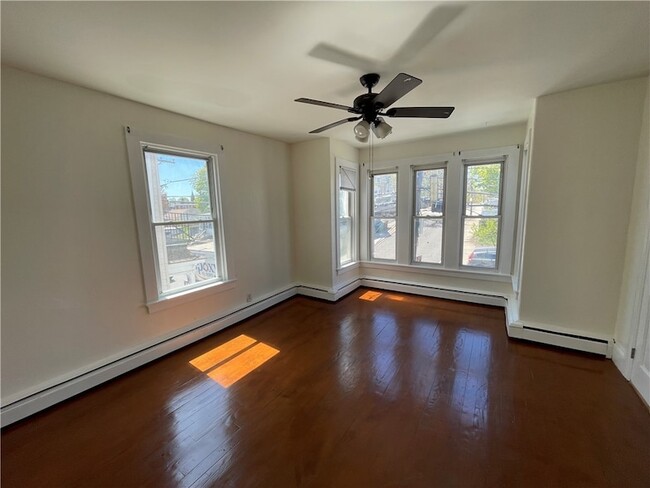 Building Photo - 124 East St