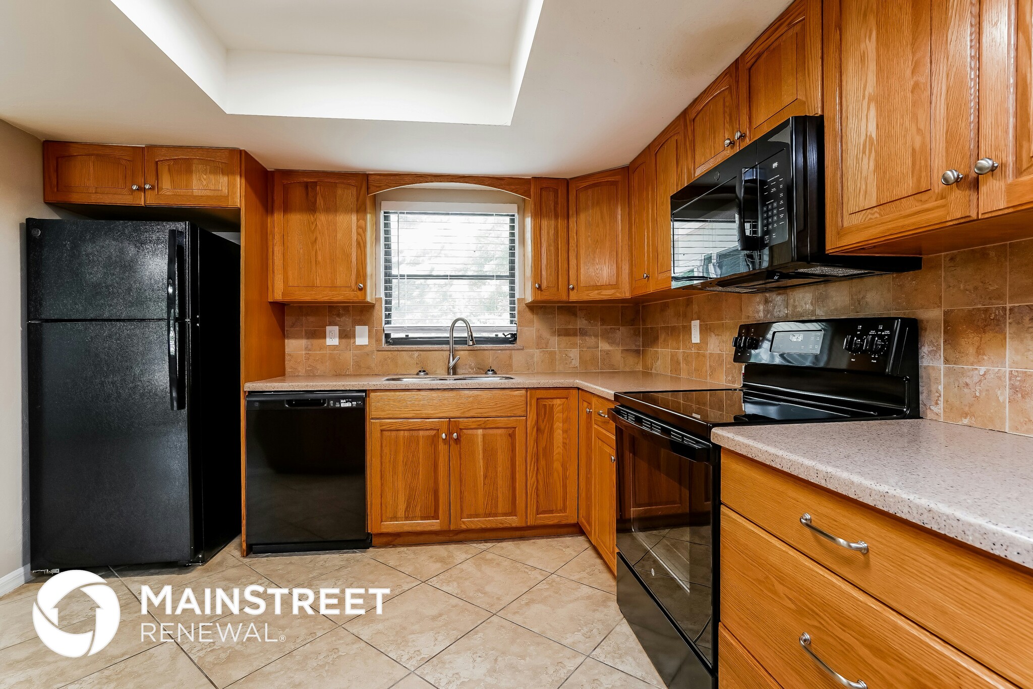 Building Photo - 113 NE 18th Pl