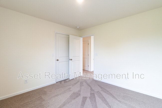 Building Photo - 3048 Nicole Cir