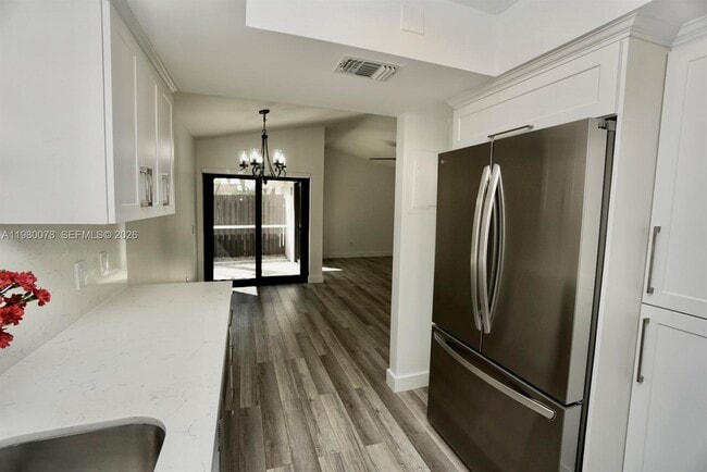 Building Photo - 14970 SW 49th Ln