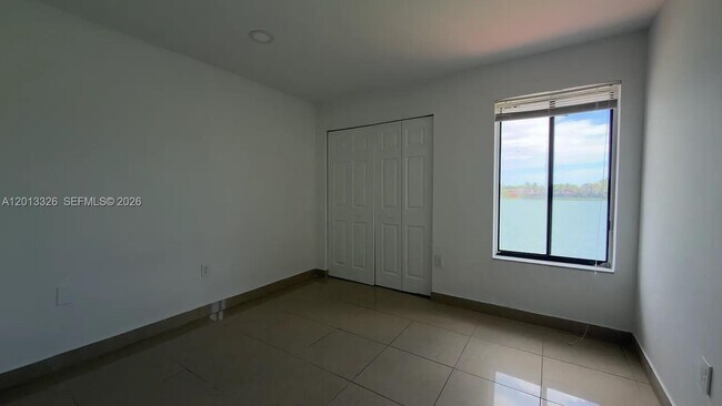 Building Photo - 341 NW 109th Ave