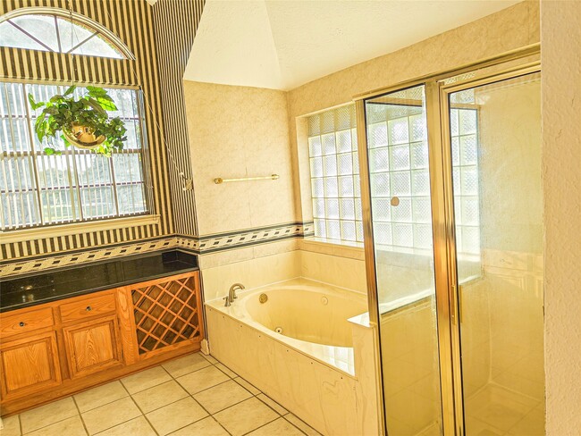 Building Photo - 3446 Mimosa Way