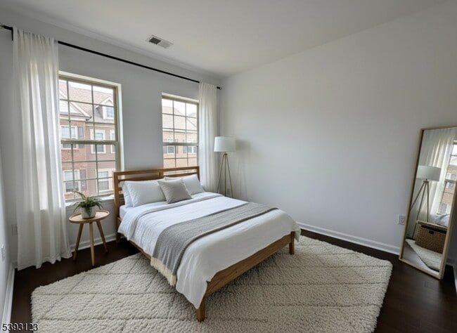 Building Photo - 2 Ambrosia Ct