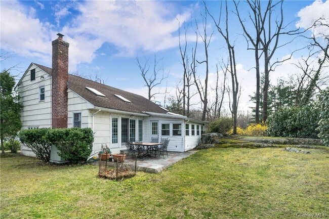 Building Photo - 7 Susan Ct